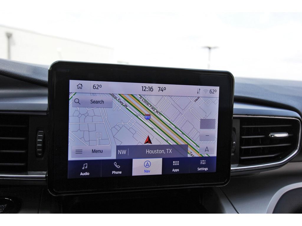 Used 2022 Ford Explorer XLT w/ Equipment Group 202A image 23