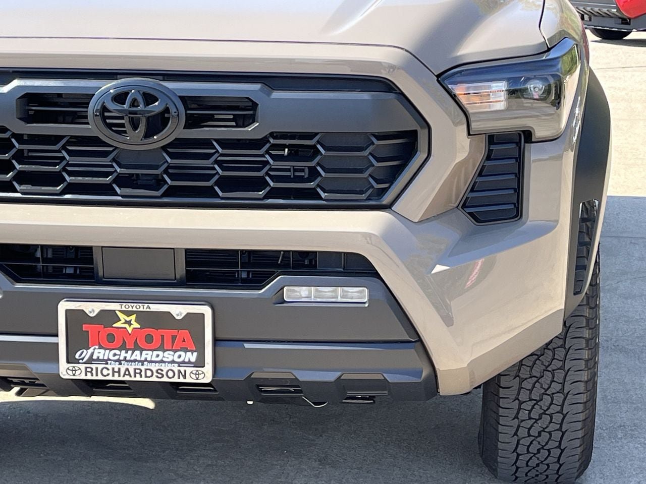 New 2026 Toyota Tacoma TRD Off-Road AWD/4WD image 8