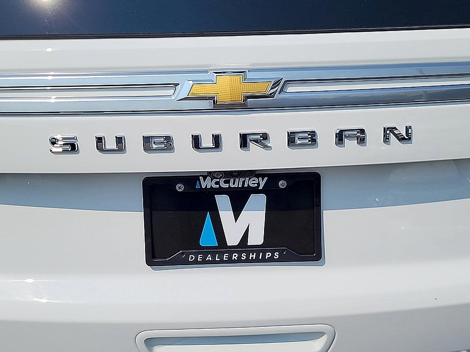 Used 2024 Chevrolet Suburban High Country AWD/4WD image 35