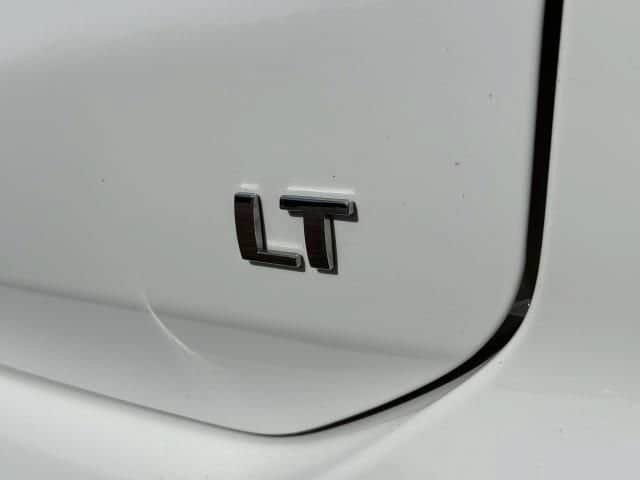 Used 2023 Chevrolet Equinox LT FWD image 7
