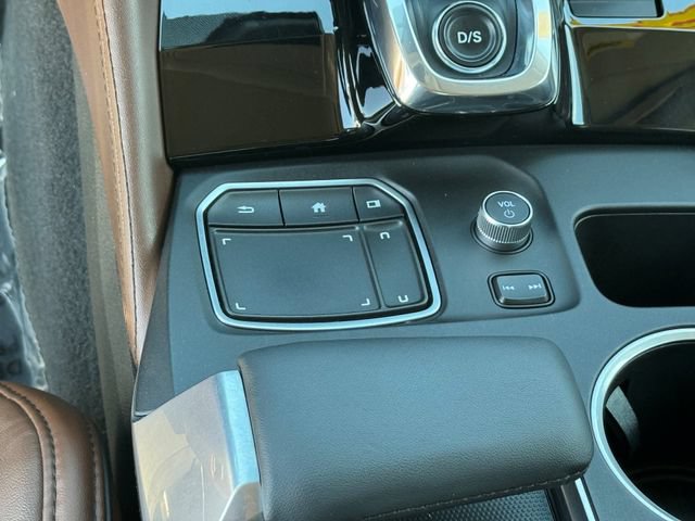 Used 2023 Acura MDX w/ Advance Package AWD/4WD image 23
