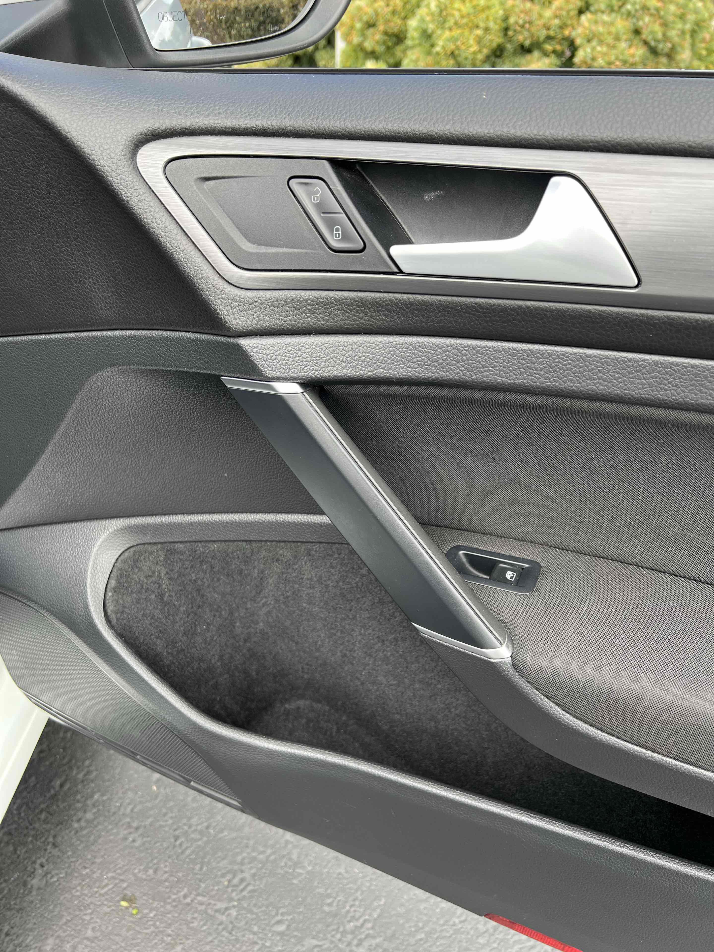 Used 2019 Volkswagen e-Golf SE w/ Driver Assistance Package image 63