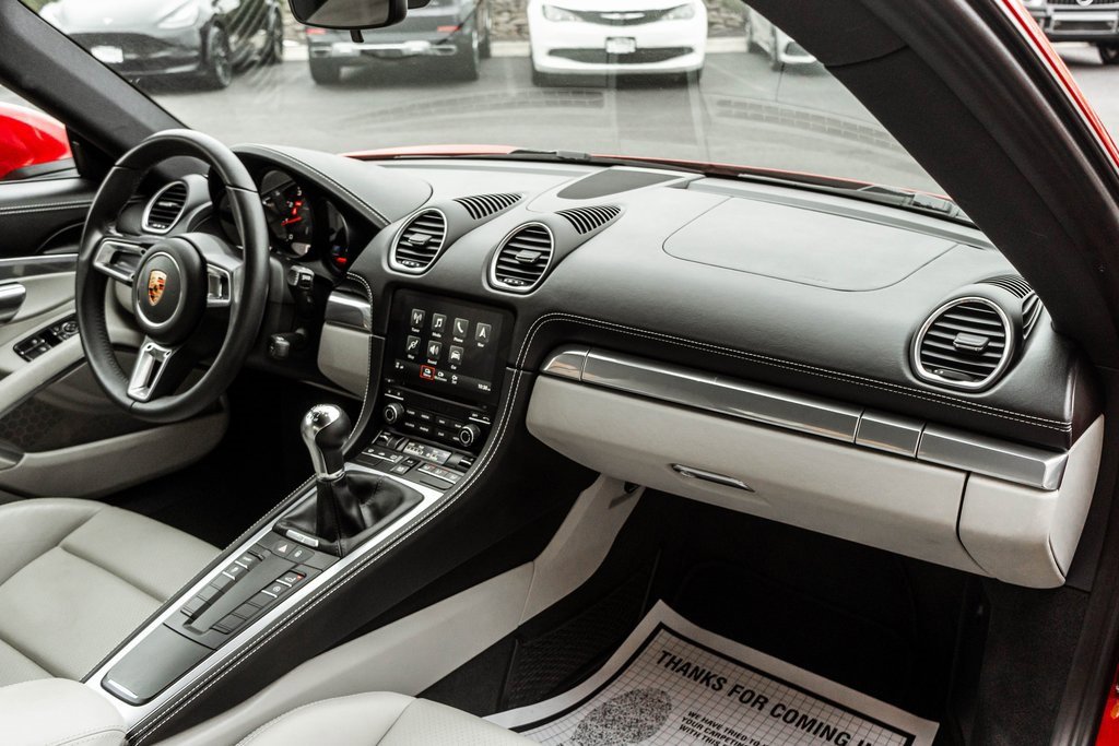 Used 2017 Porsche 718 Cayman image 12