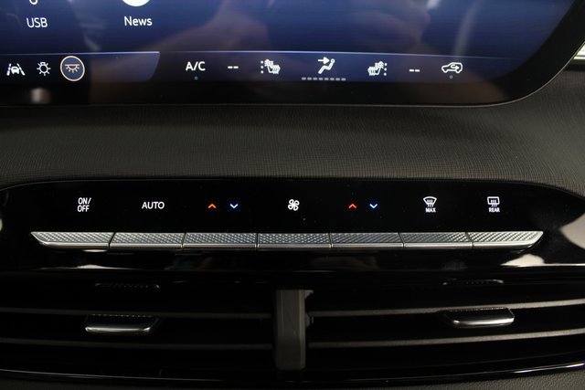 New 2026 Buick Enclave Sport Touring w/ Power Package image 8