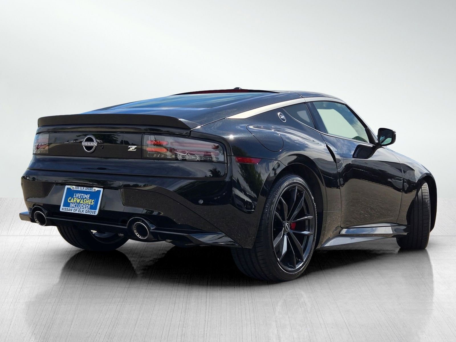 Used 2024 Nissan Z Performance w/ Floor Mat Package RWD image 4