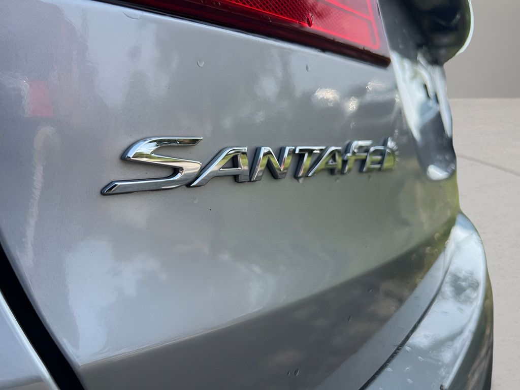 Used 2014 Hyundai Santa Fe GLS FWD image 34