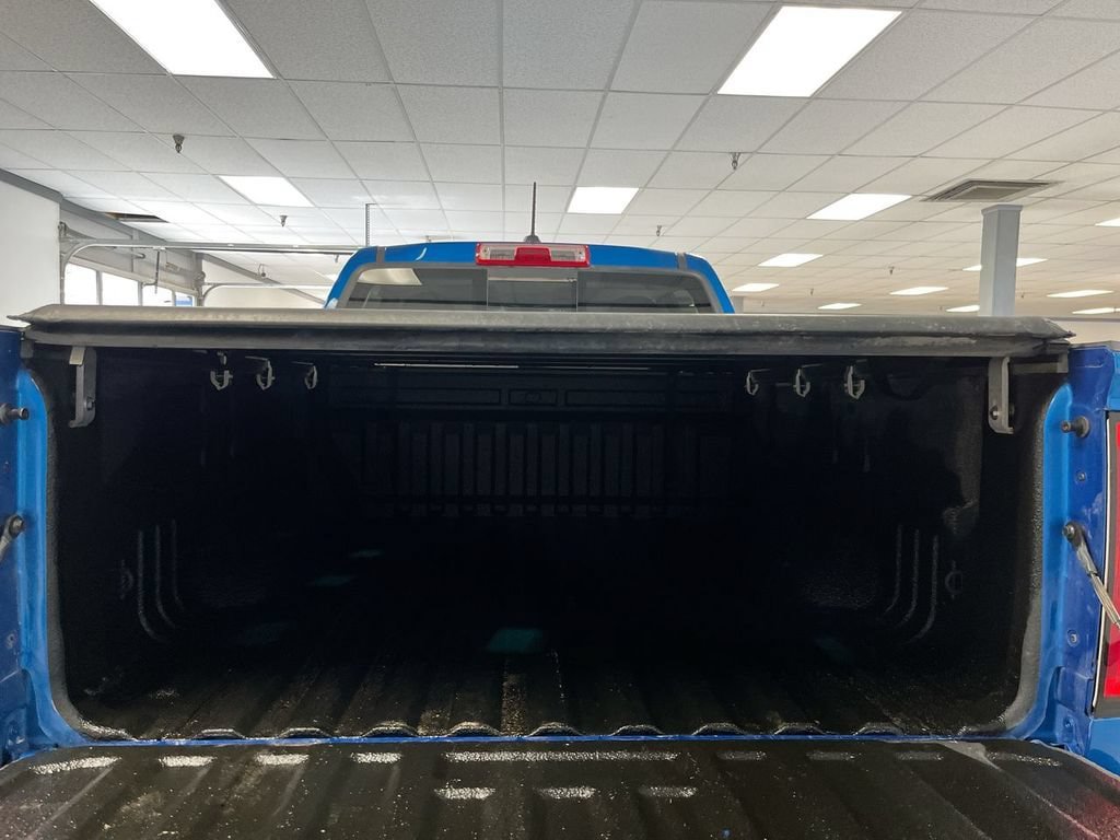 Used 2022 Chevrolet Colorado Z71 AWD/4WD image 11