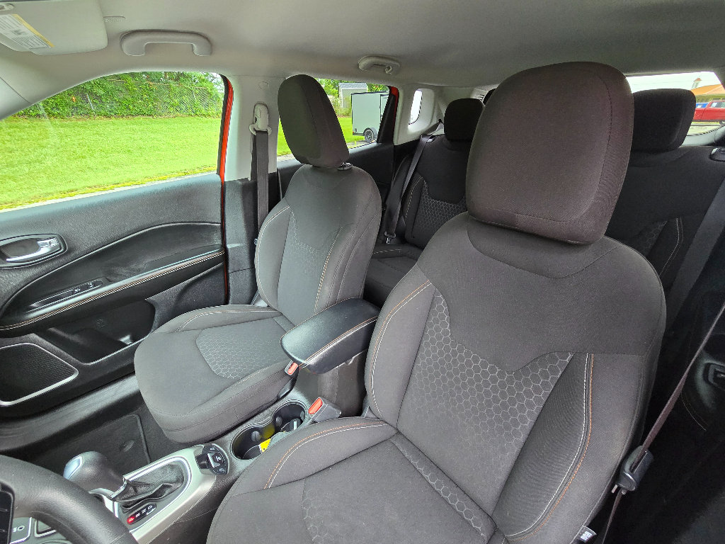 Used 2021 Jeep Compass Sport AWD/4WD image 12