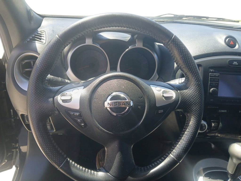 Used 2011 Nissan Juke SL image 14