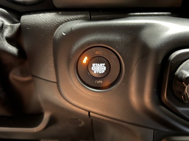 Used 2023 Jeep Wrangler Unlimited w/ Cold Weather Group image 34
