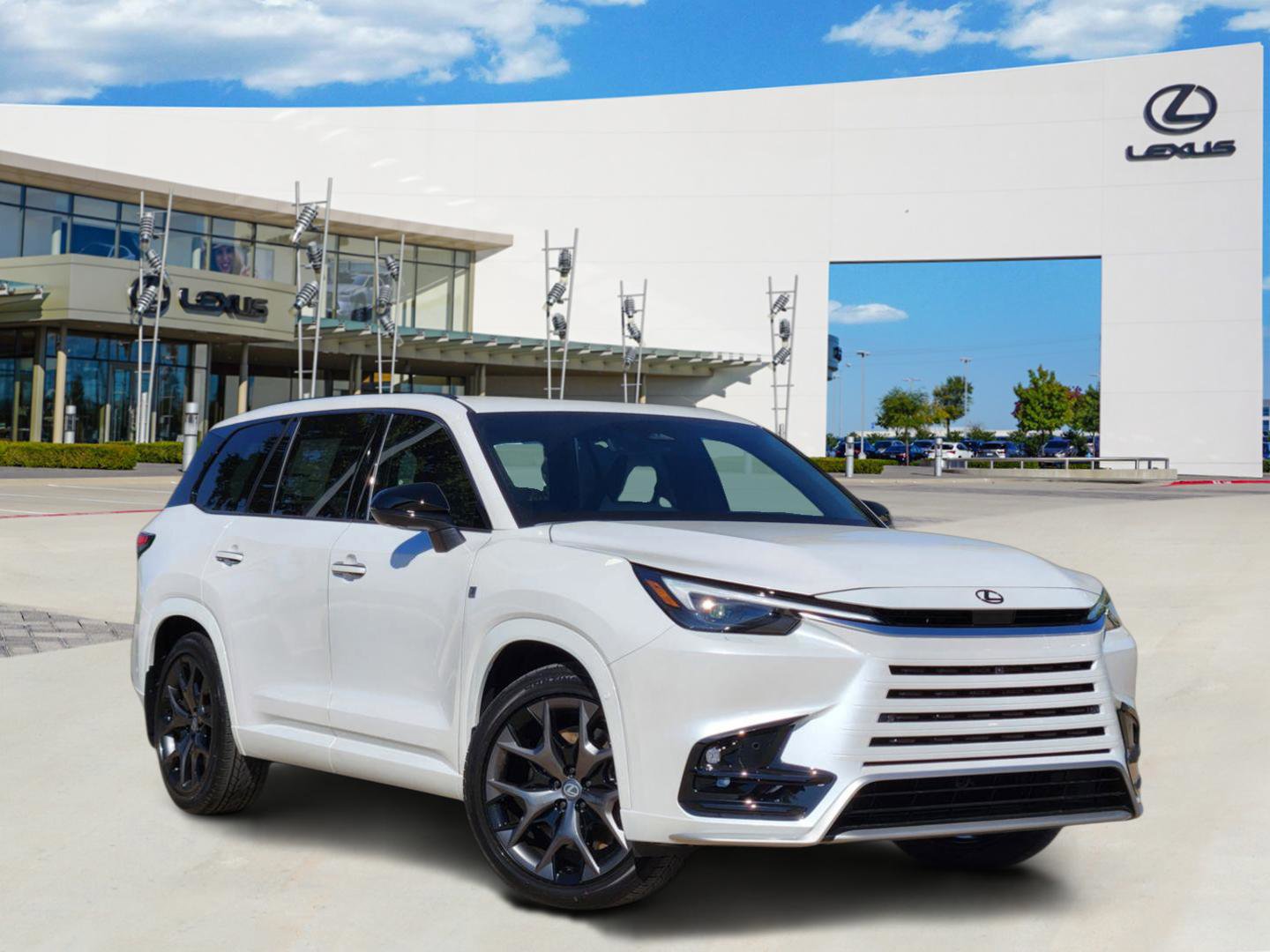New 2026 Lexus TX 500h AWD image 2