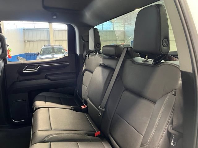 Used 2024 GMC Sierra 1500 SLT AWD/4WD image 17