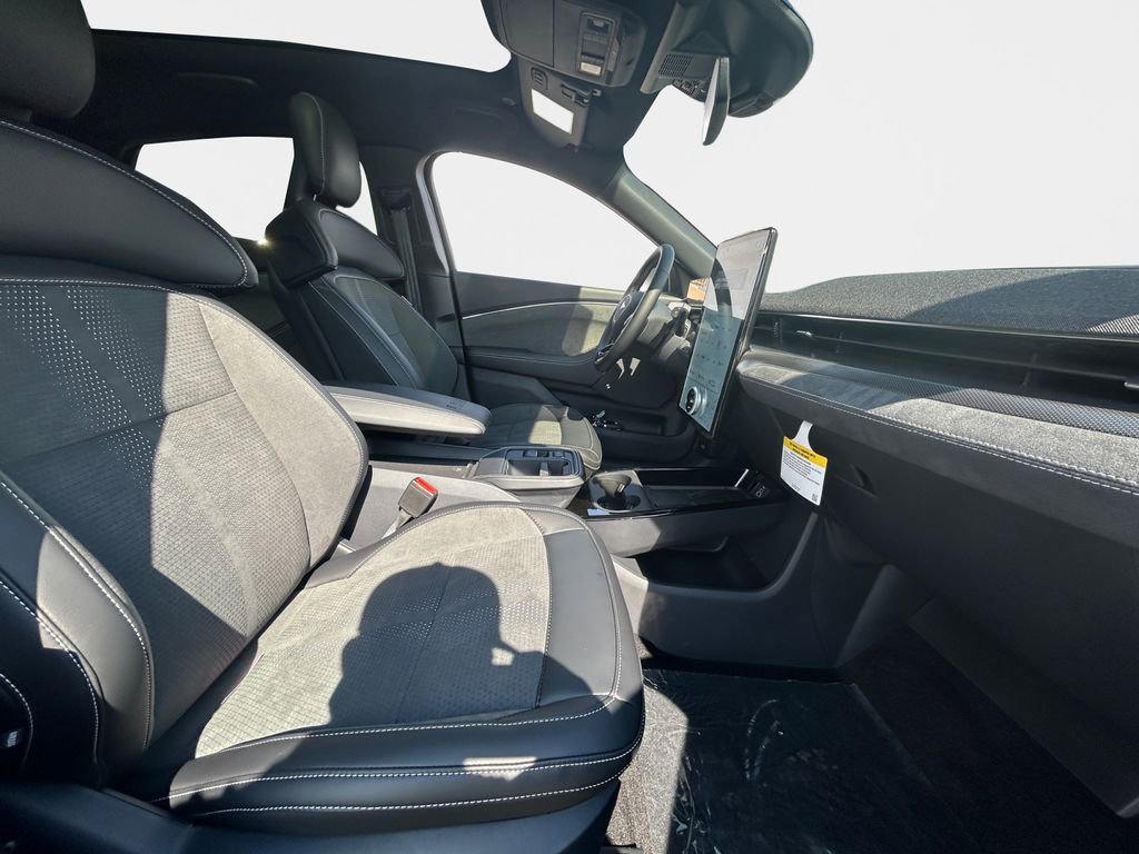 New 2025 Ford Mustang Mach-E GT image 37