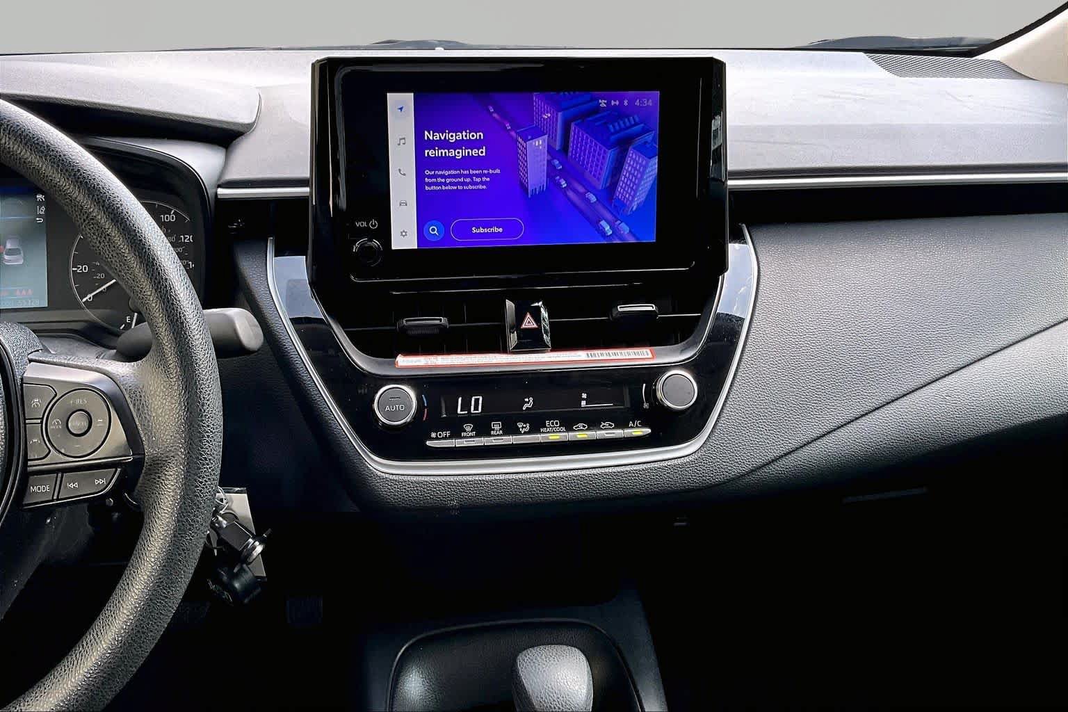 Used 2025 Toyota Corolla LE FWD image 7