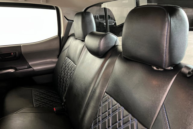 Used 2022 Toyota Tacoma SR5 image 20