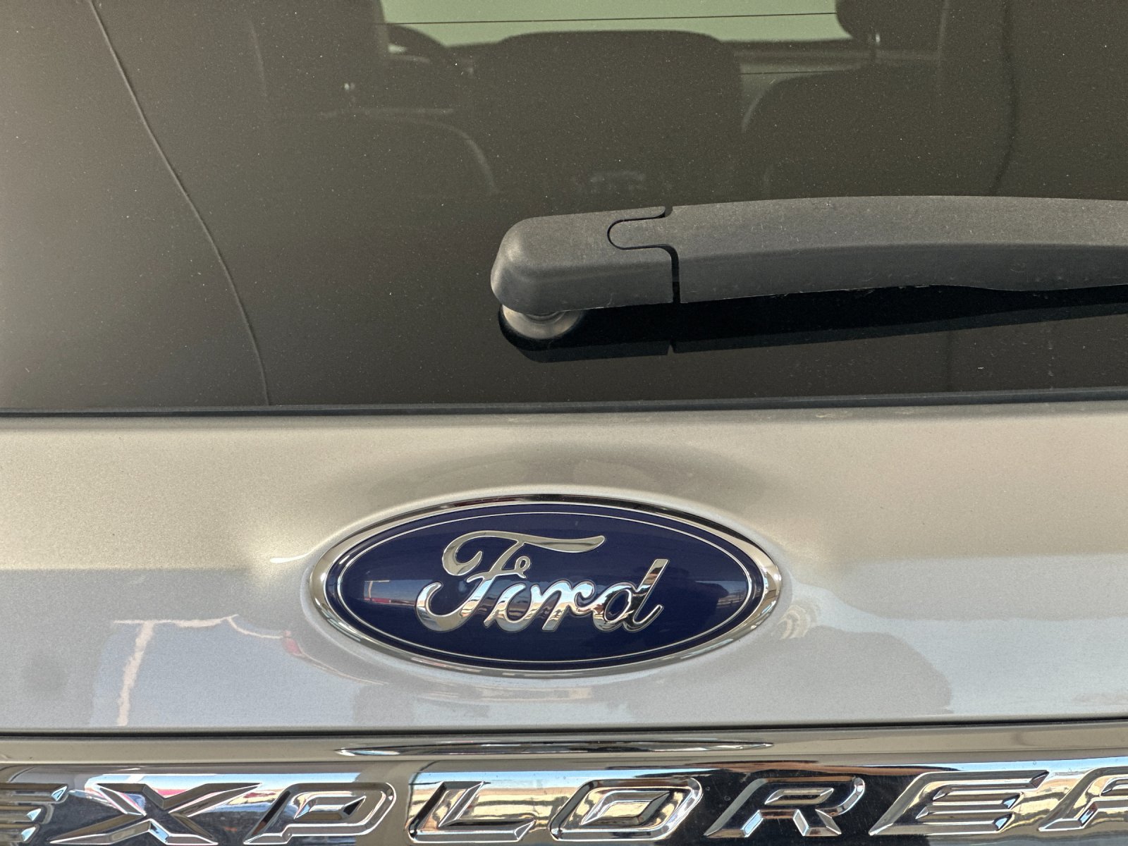 Used 2016 Ford Explorer Limited FWD image 24