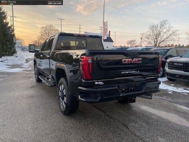 New 2026 GMC Sierra 3500 Denali w/ Denali Reserve Package image 3