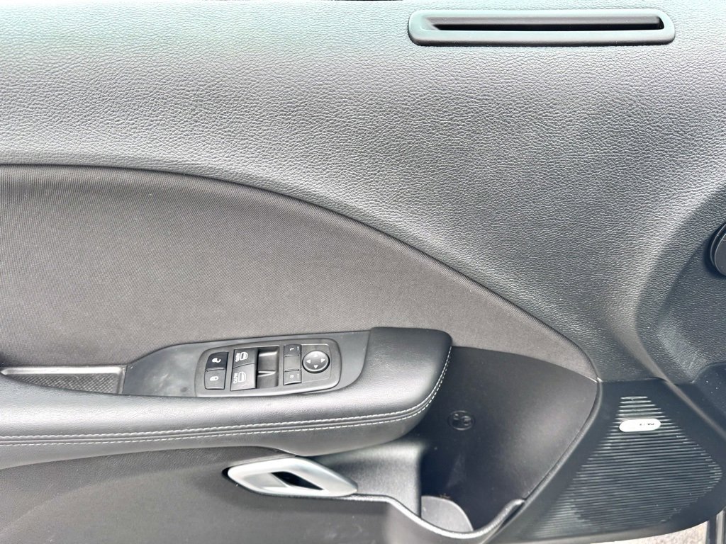 Certified 2022 Dodge Challenger R/T Scat Pack image 9