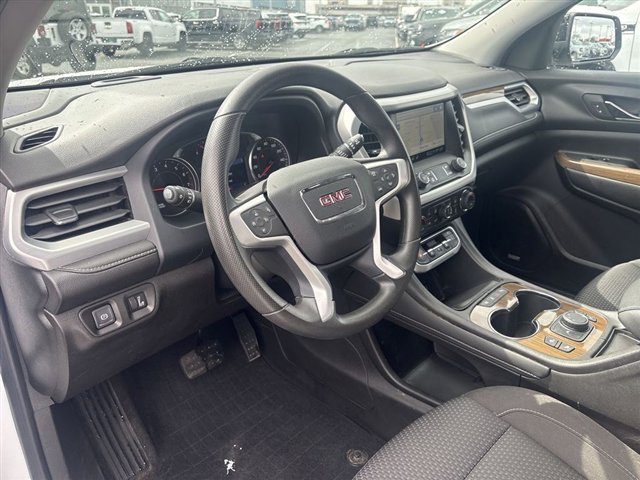Certified 2023 GMC Acadia SLE w/ Driver Convenience Package image 10