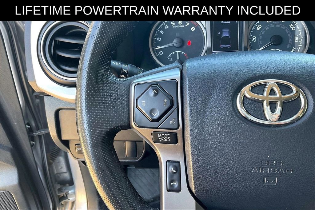 Used 2020 Toyota Tacoma SR5 w/ SR5 Appearance Package (SM) image 19