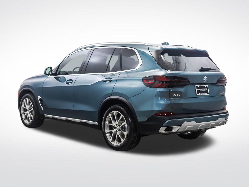 Used 2026 BMW X5 xDrive40i AWD/4WD image 3