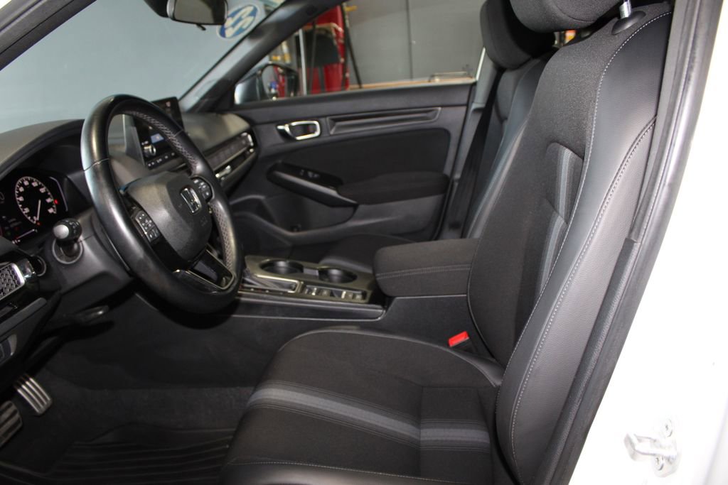 Used 2022 Honda Civic Sport image 14