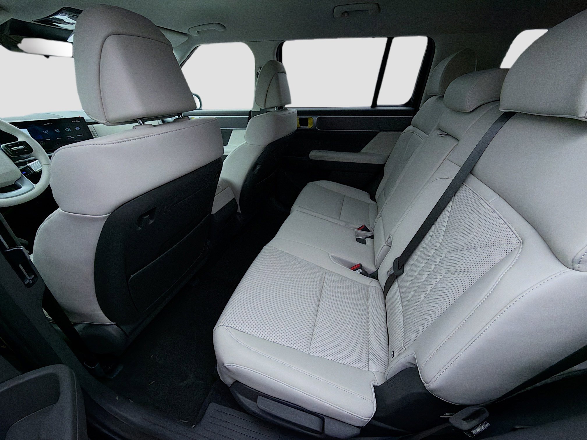 New 2026 Hyundai Santa Fe SEL FWD image 18