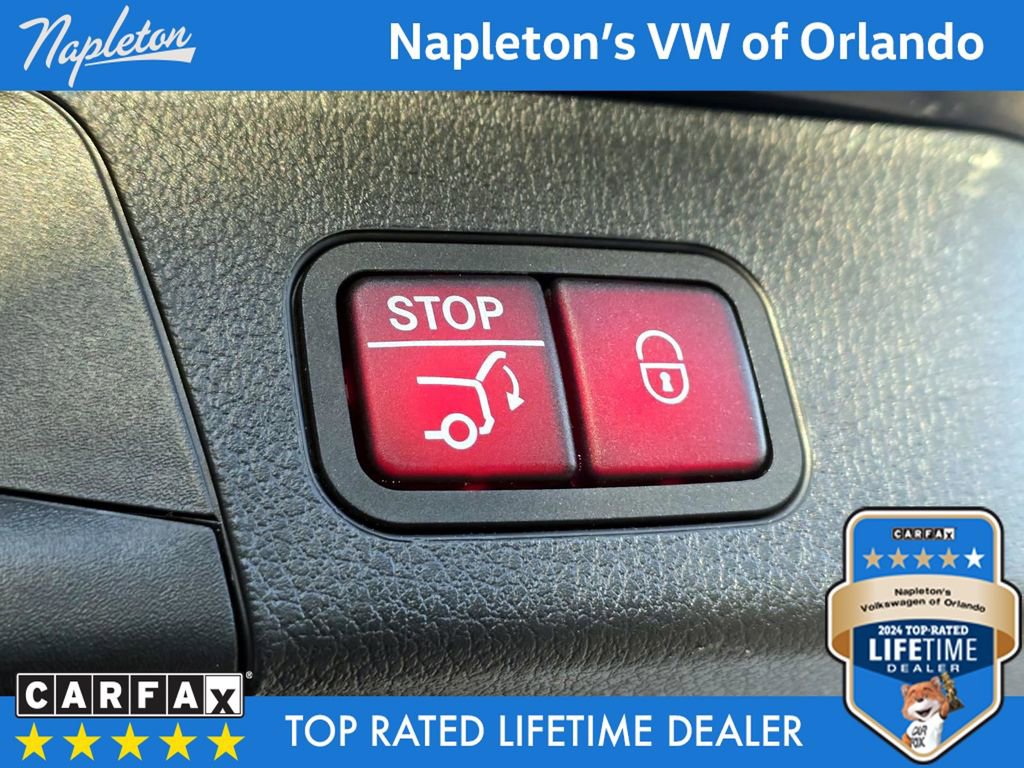 Used 2024 Mercedes-Benz GLB 250 image 32