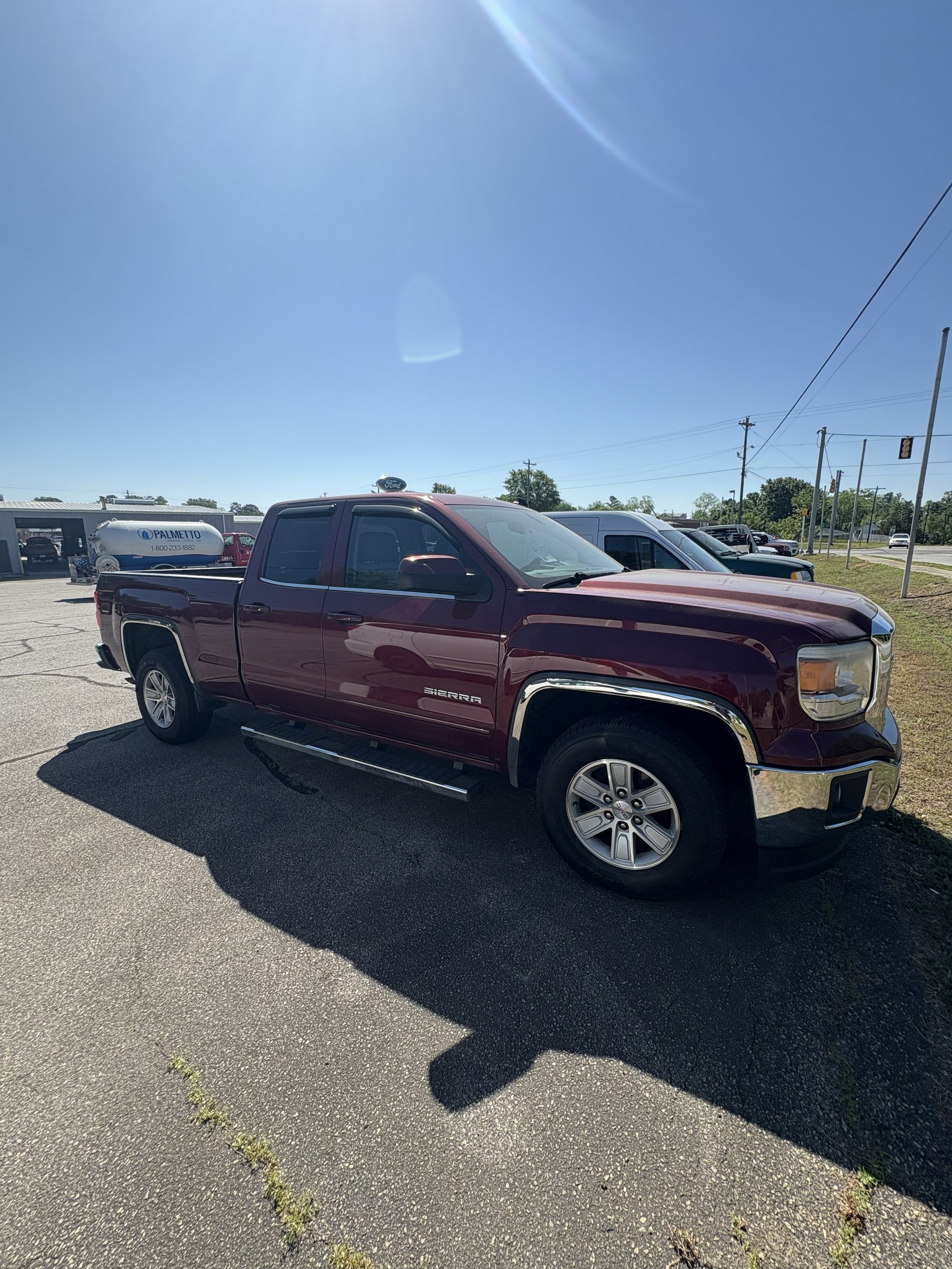 Used 2014 GMC Sierra 1500 SLE w/ SLE Value Package RWD image 4