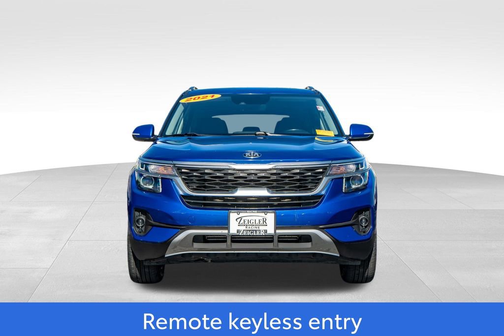Used 2021 Kia Seltos EX image 2