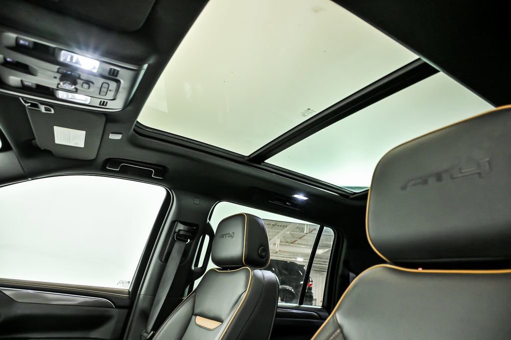 Used 2022 GMC Yukon XL AT4 image 15