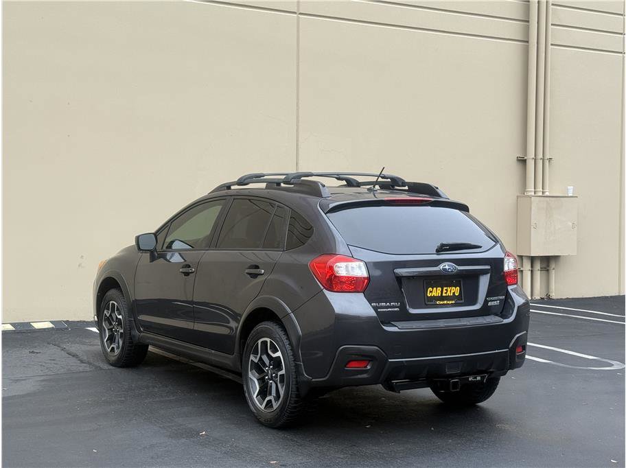 Used 2017 Subaru Crosstrek 2.0i Premium w/ Popular Package #2 image 5