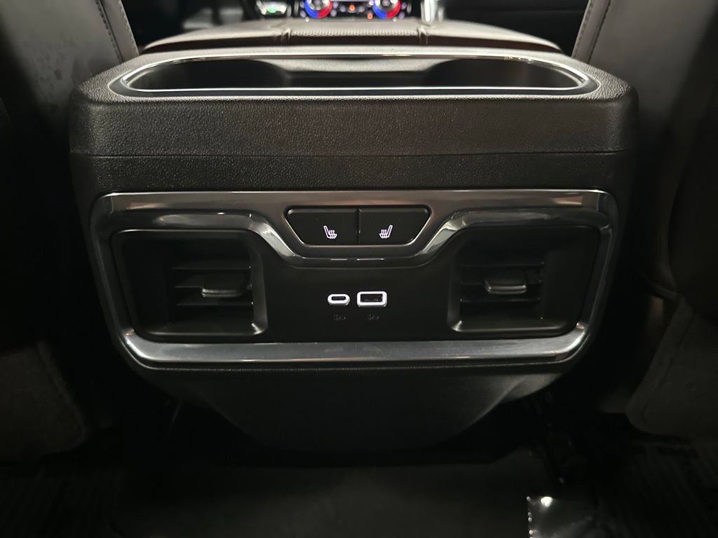 Used 2025 GMC Sierra 2500 Denali Ultimate AWD/4WD image 23