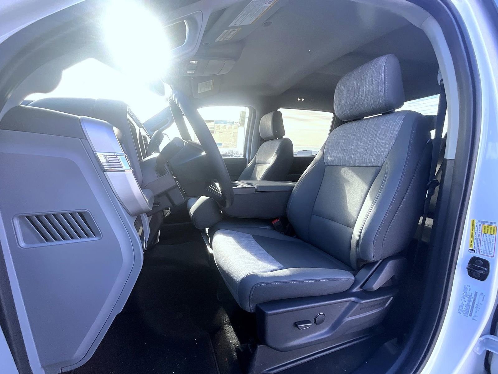 New 2026 Ford F250 XLT w/ XLT Premium Package image 9