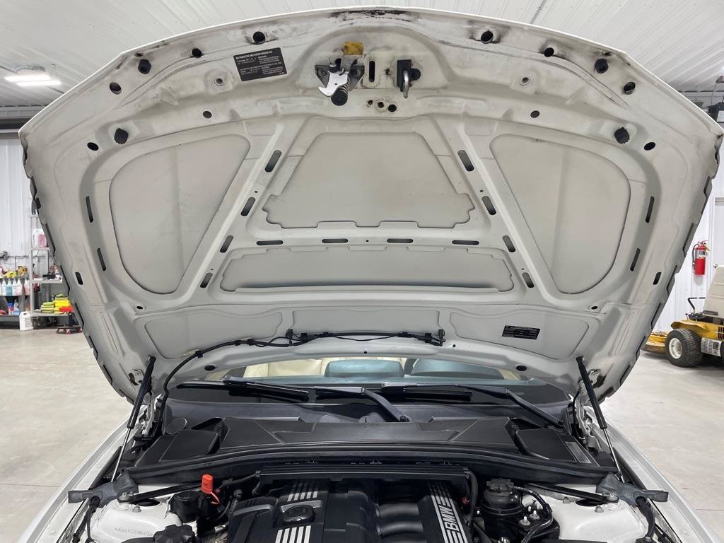 Used 2012 BMW 128i Convertible RWD image 43