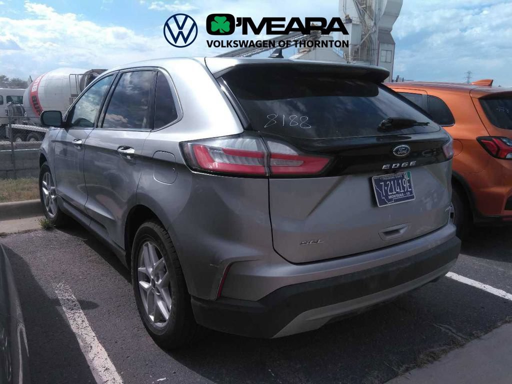 Used 2024 Ford Edge SEL AWD/4WD image 3