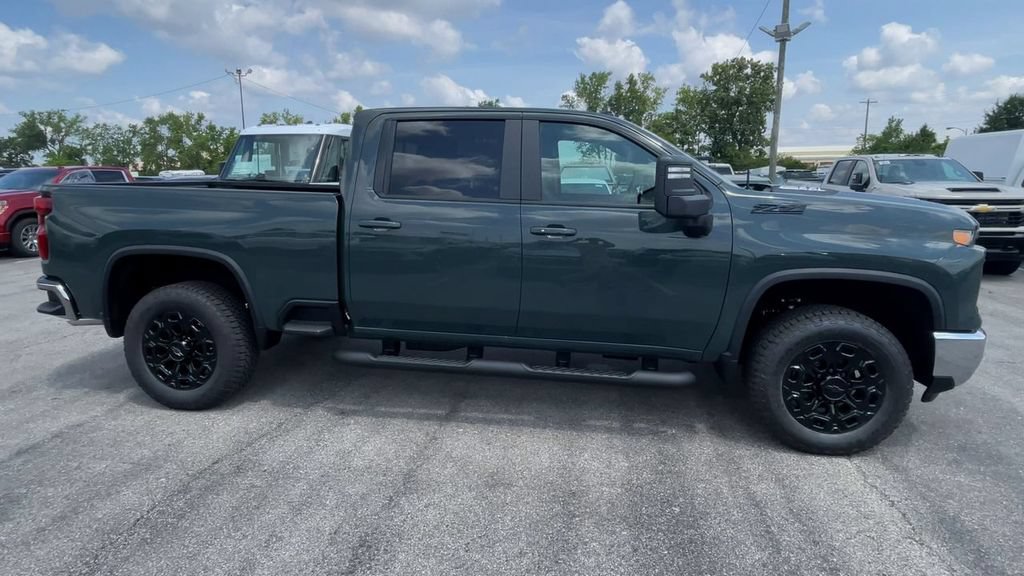 New 2026 Chevrolet Silverado 2500 LT w/ All Star Edition AWD/4WD image 3