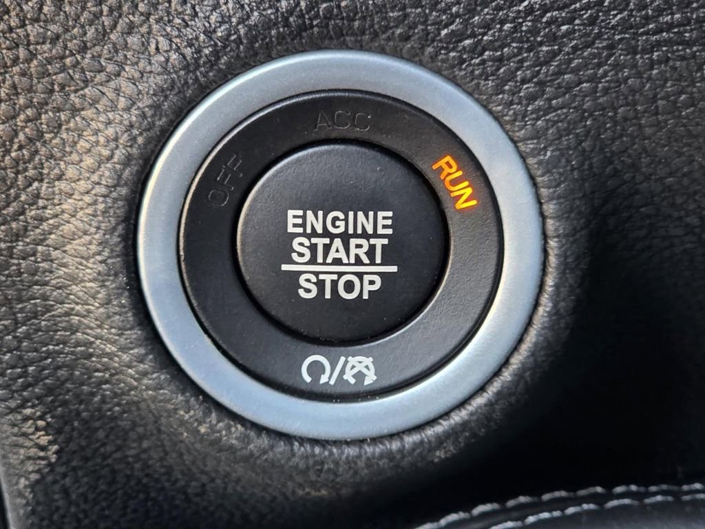 Used 2021 Dodge Challenger R/T Scat Pack image 26