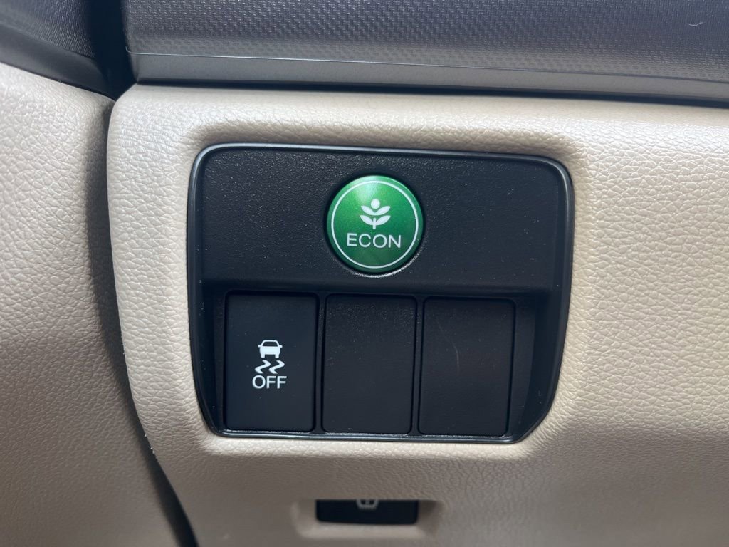 Used 2015 Honda Accord LX image 19