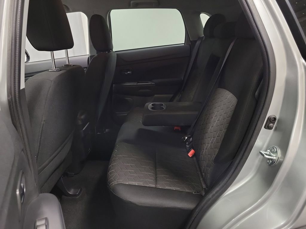 Used 2025 Mitsubishi Outlander Sport AWD image 23