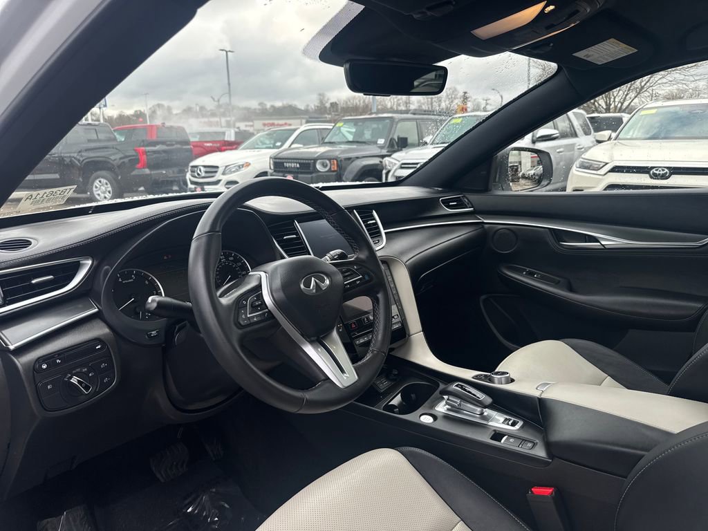 Used 2025 INFINITI QX55 Luxe w/ Cargo Package image 15