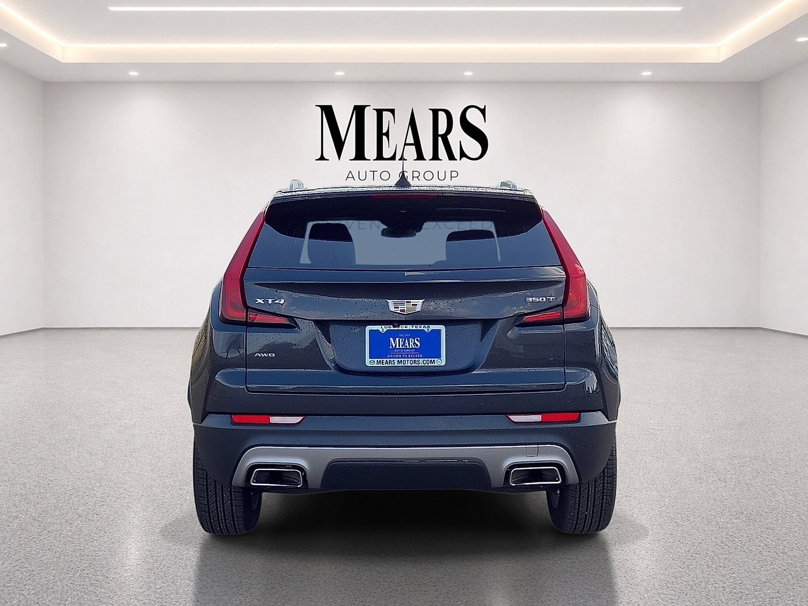Used 2023 Cadillac XT4 Premium Luxury AWD/4WD image 4