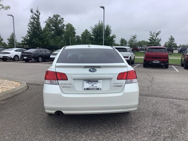 Used 2014 Subaru Legacy 2.5i Premium AWD/4WD image 6