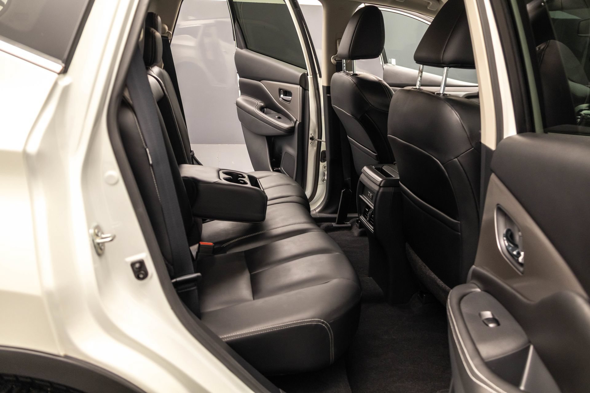 Used 2023 Nissan Murano SV w/ SV Midnight Edition Package AWD/4WD image 33