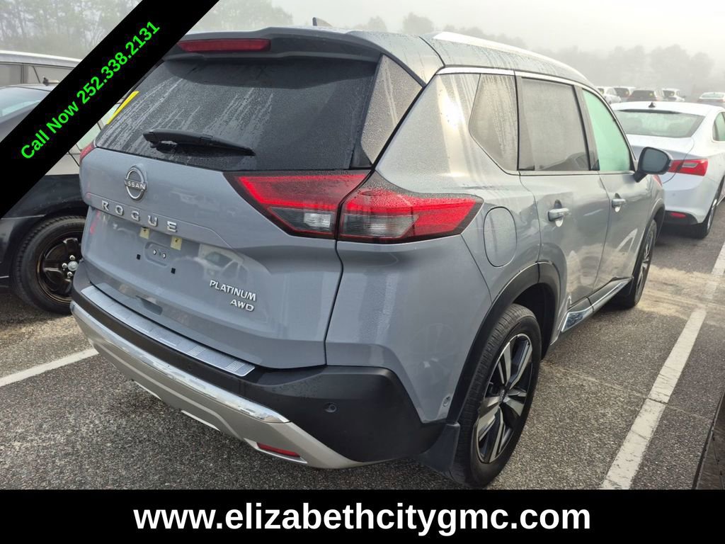 Used 2022 Nissan Rogue Platinum w/ Head-Up Display Package image 2