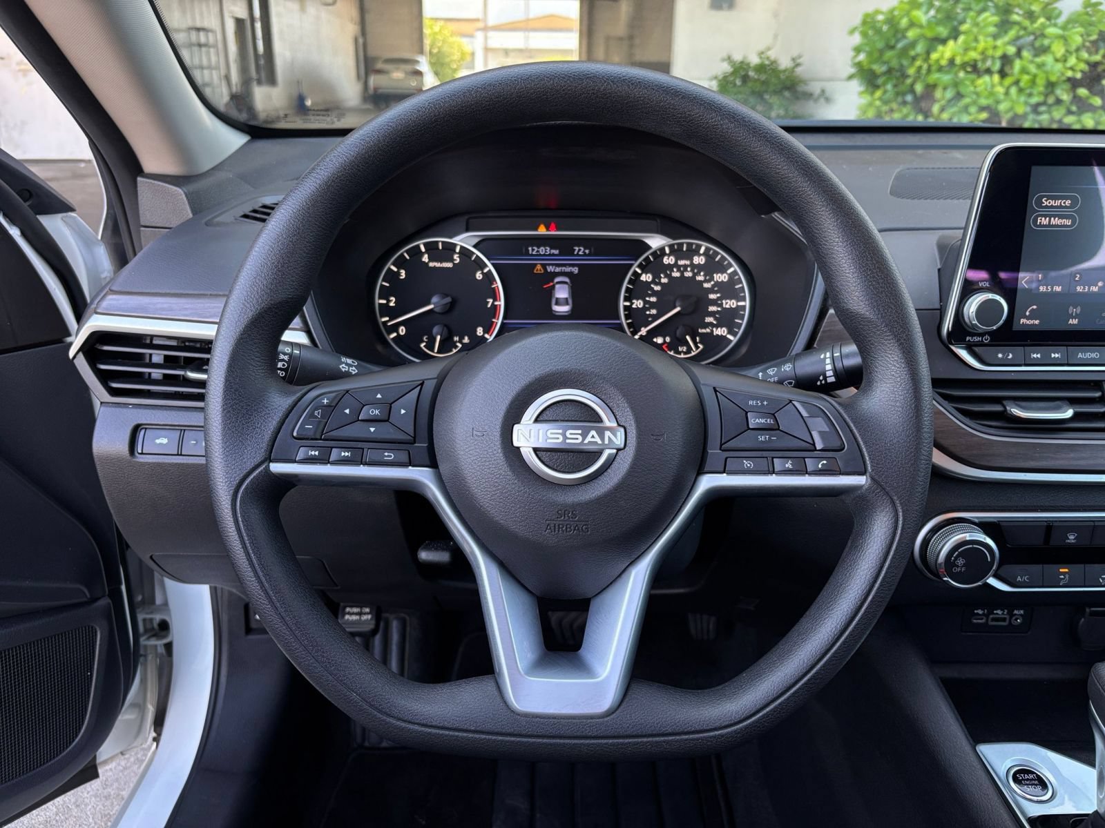 Used 2025 Nissan Altima 2.5 SV FWD image 28