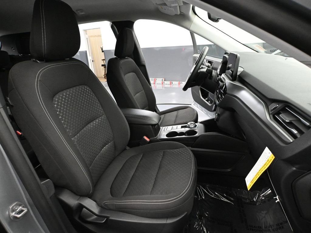 Used 2024 Ford Escape Active image 46