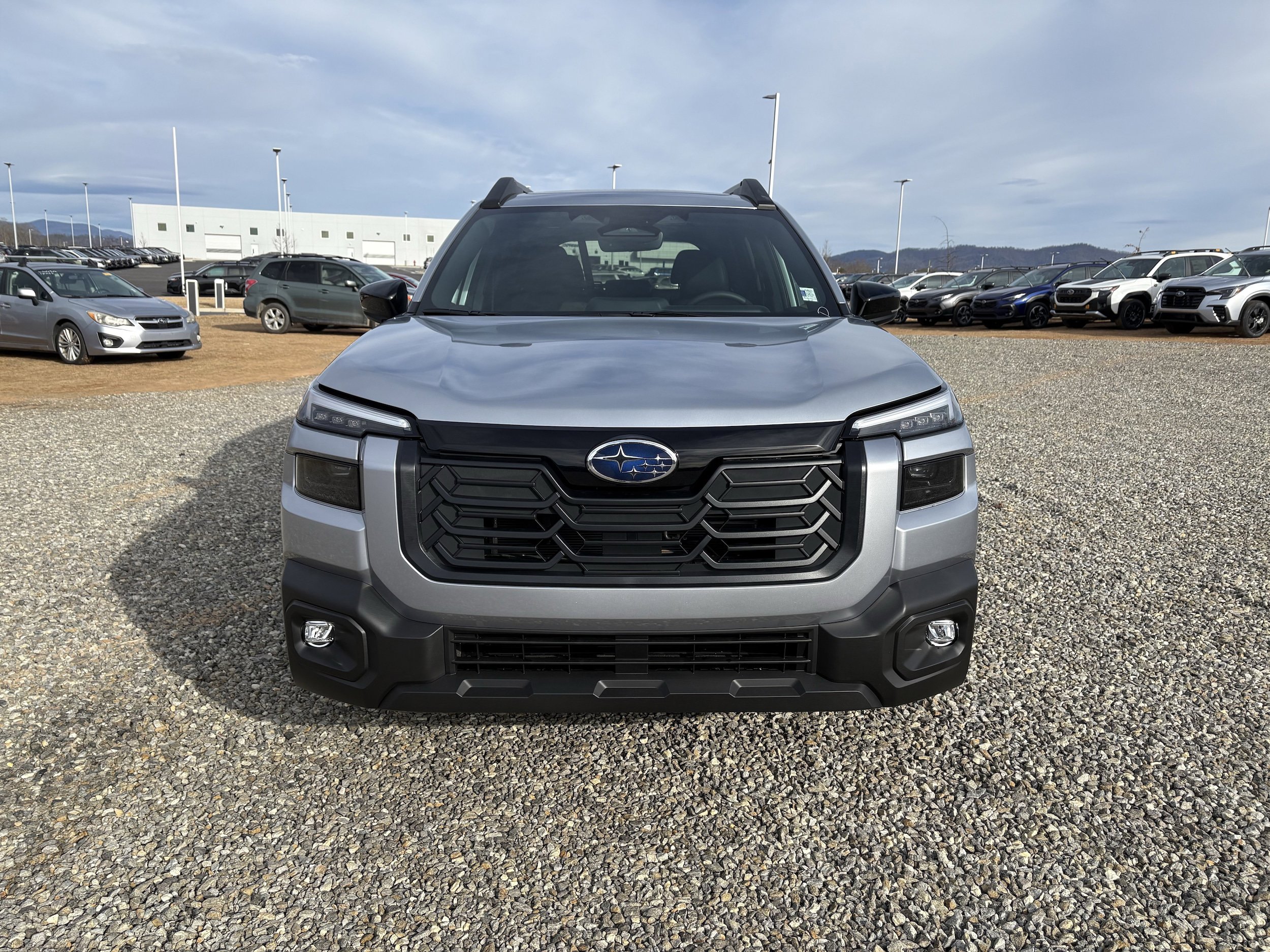 New 2026 Subaru Outback Premium w/ Premium/Limited Package AWD/4WD image 2