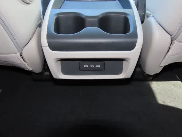 New 2027 Honda Odyssey Touring image 27