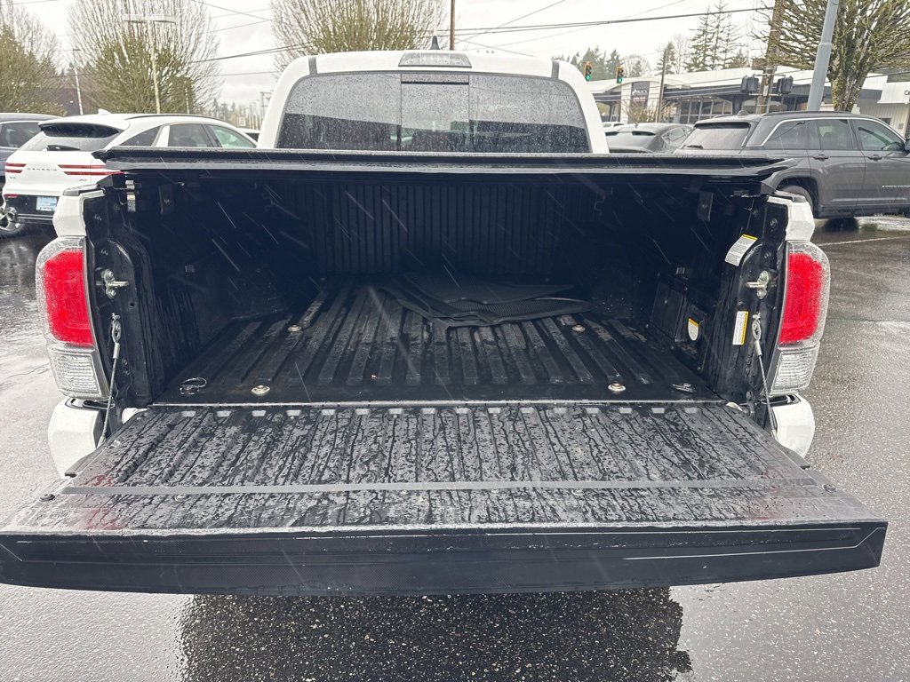 Used 2020 Toyota Tacoma TRD Sport image 12